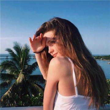 ag娱乐平台游戏中心app下载